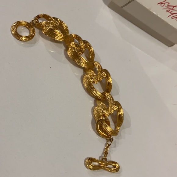 Givenchy 1980s Vintage Bracelet from a Collector - Picture 13 of 17